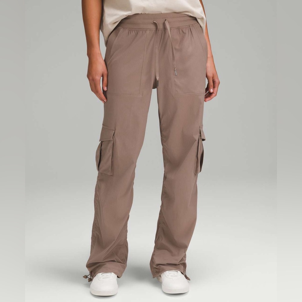 Lululemon Dance Studio Mid-Rise Cargo Pants – Taupe/ Brown- Size M